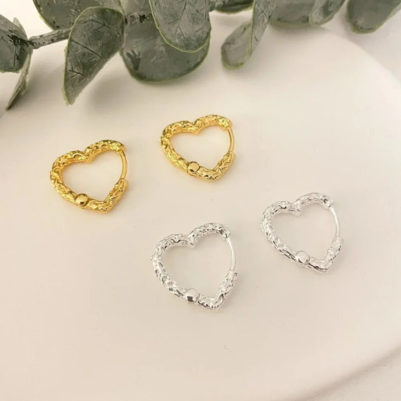 925 Sterling Silver Dainty Heart Huggie Earrings Small Hoop Earrings - Picture 2 of 11